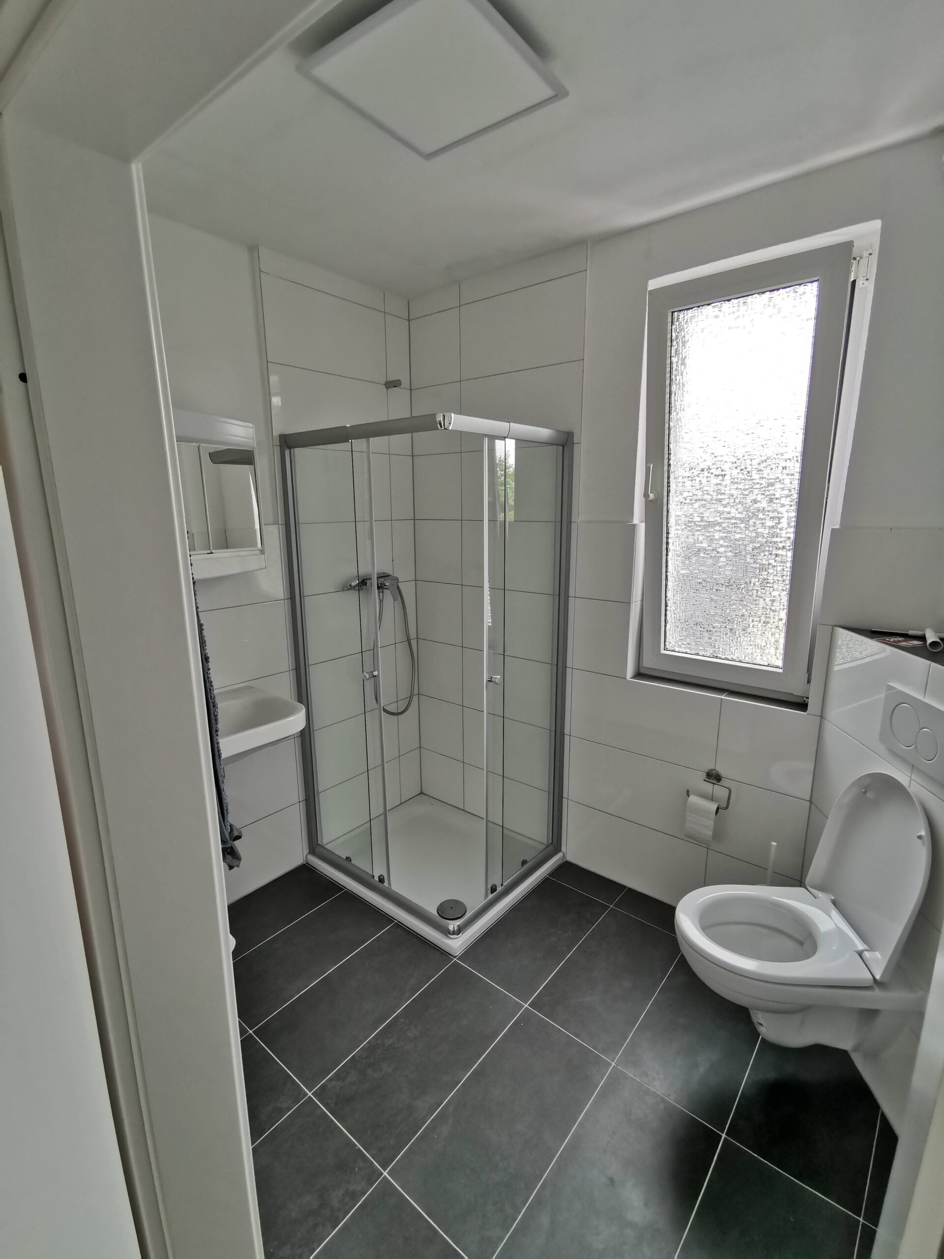 Badezimmer (1 von insgesamt 4 Badezimmern)
