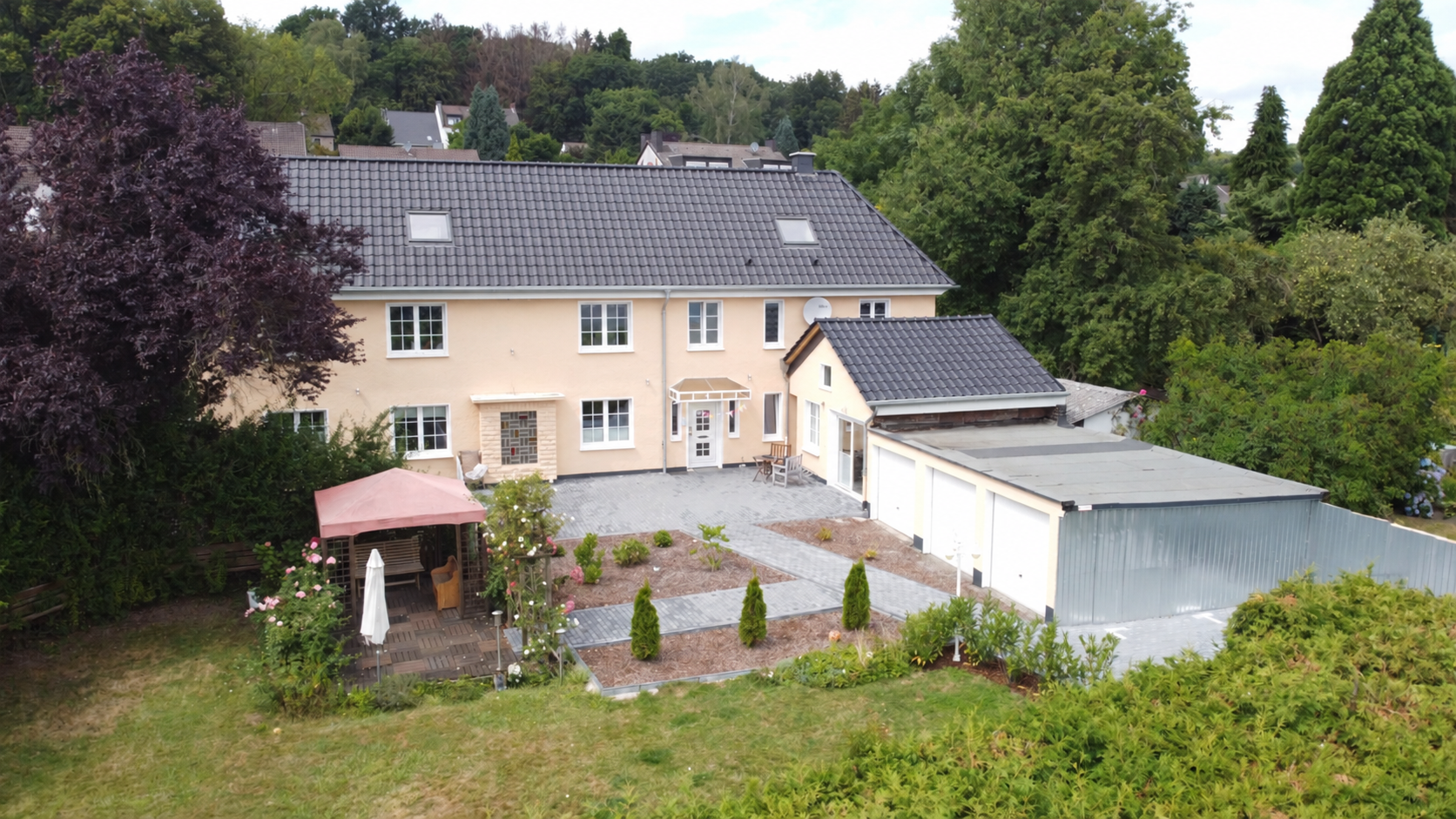 Das orangefarbene Haus der Intensivwohngruppe Vaiana in Schwerte-Westhofen